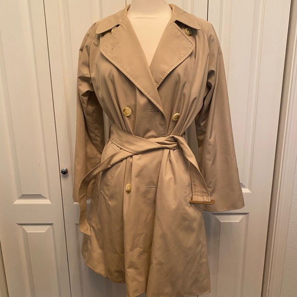 Burberry Trench Coat Large L